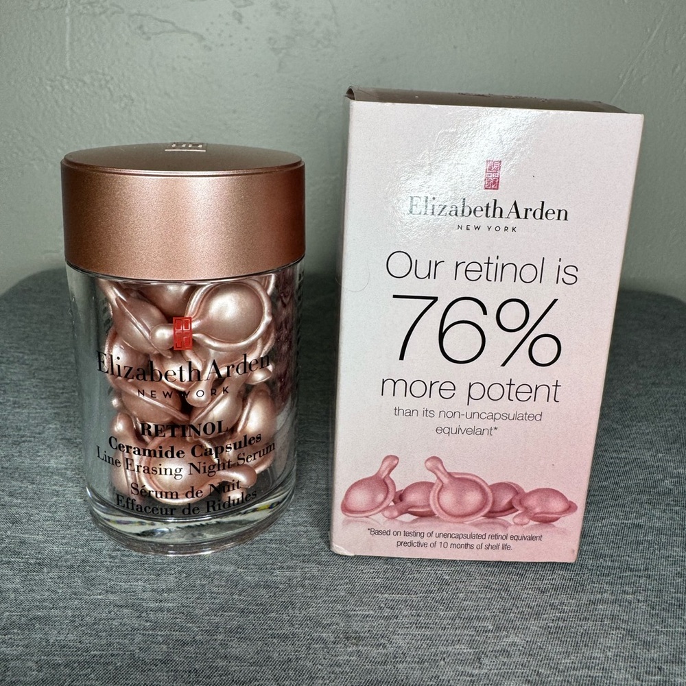 Elizabeth Arden Retinol Ceramide Capsules